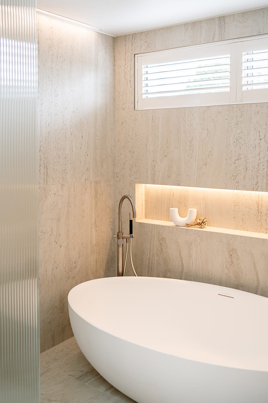 lux bath