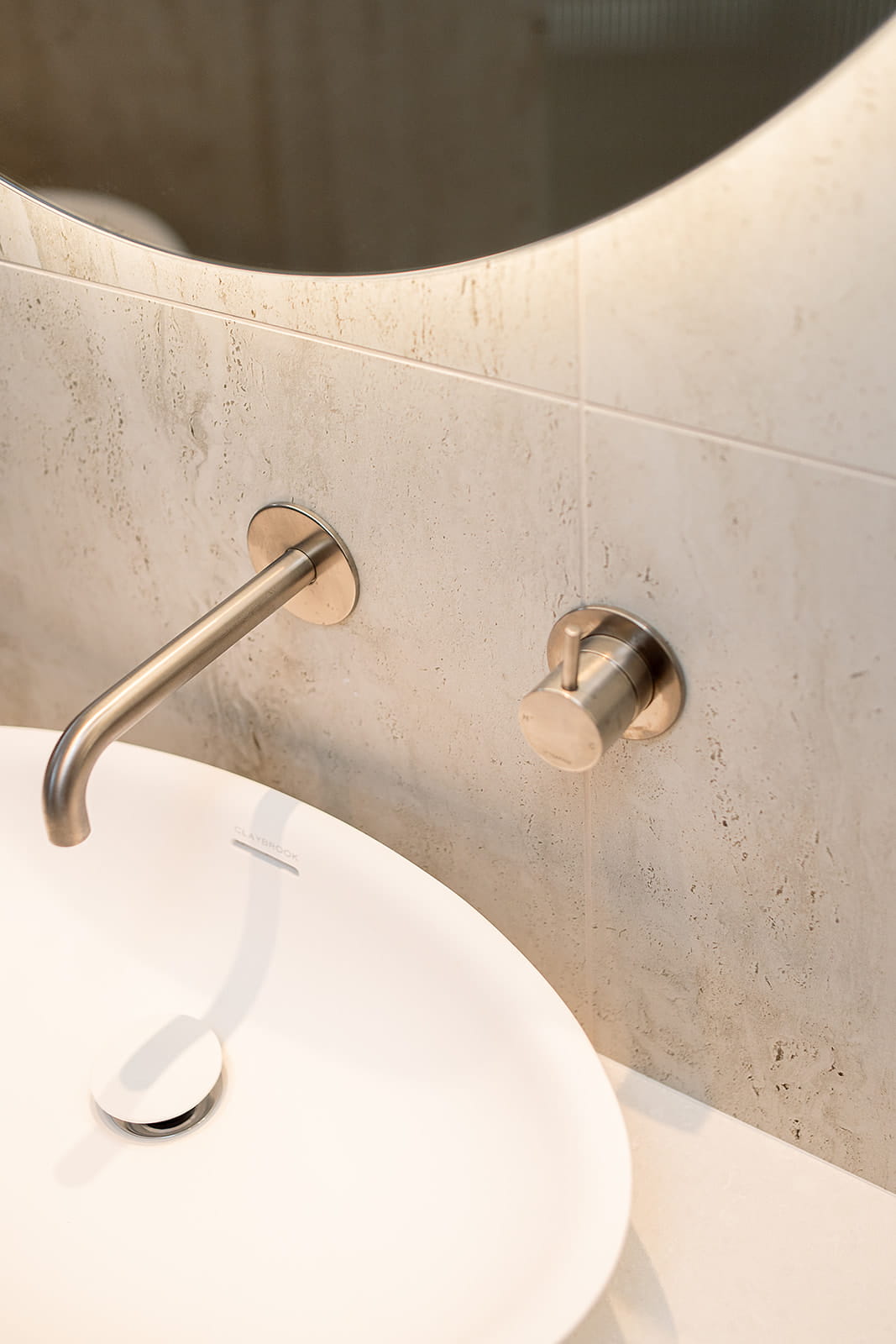 lux bathroom tap